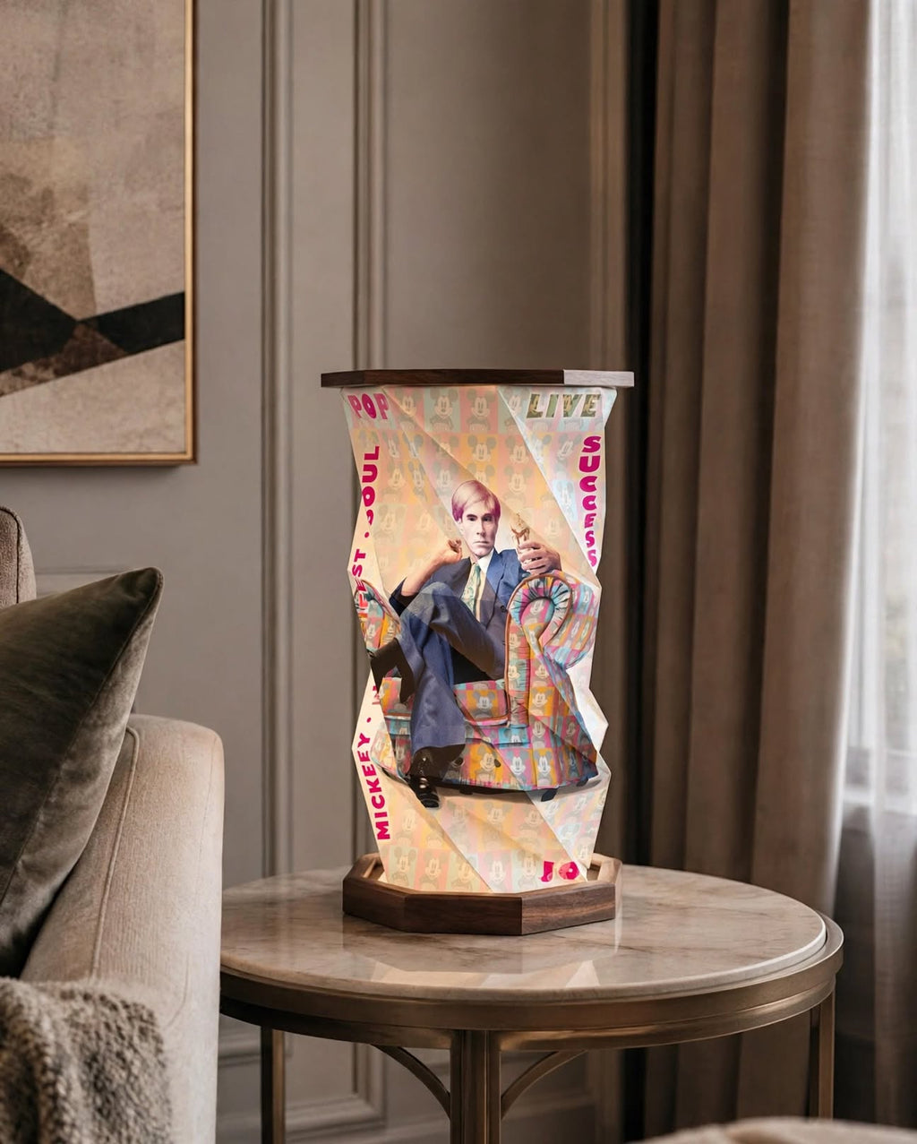 Warhol Pink Icon Chair - Lamp