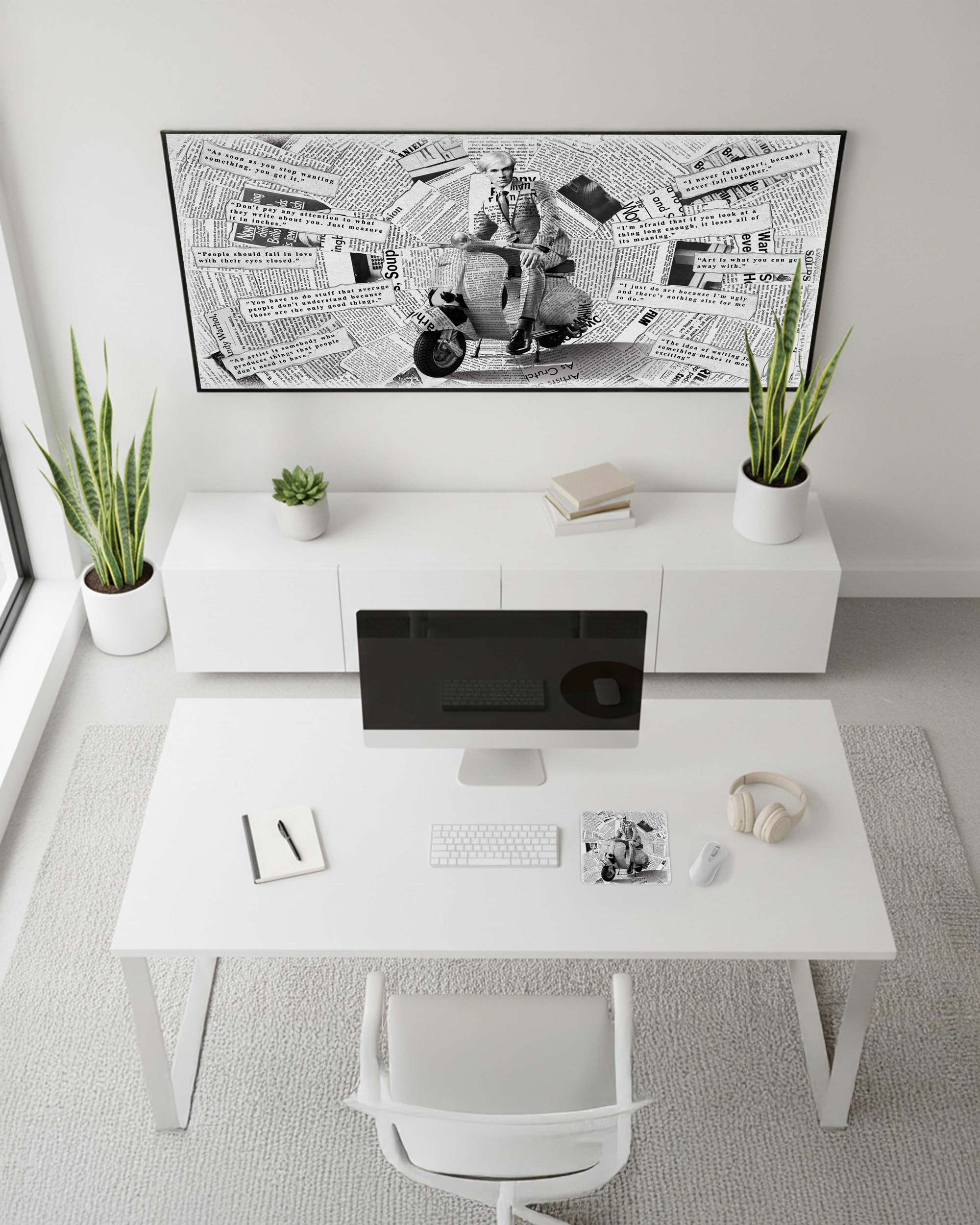 Warhol Vespa B&W - Mousepad